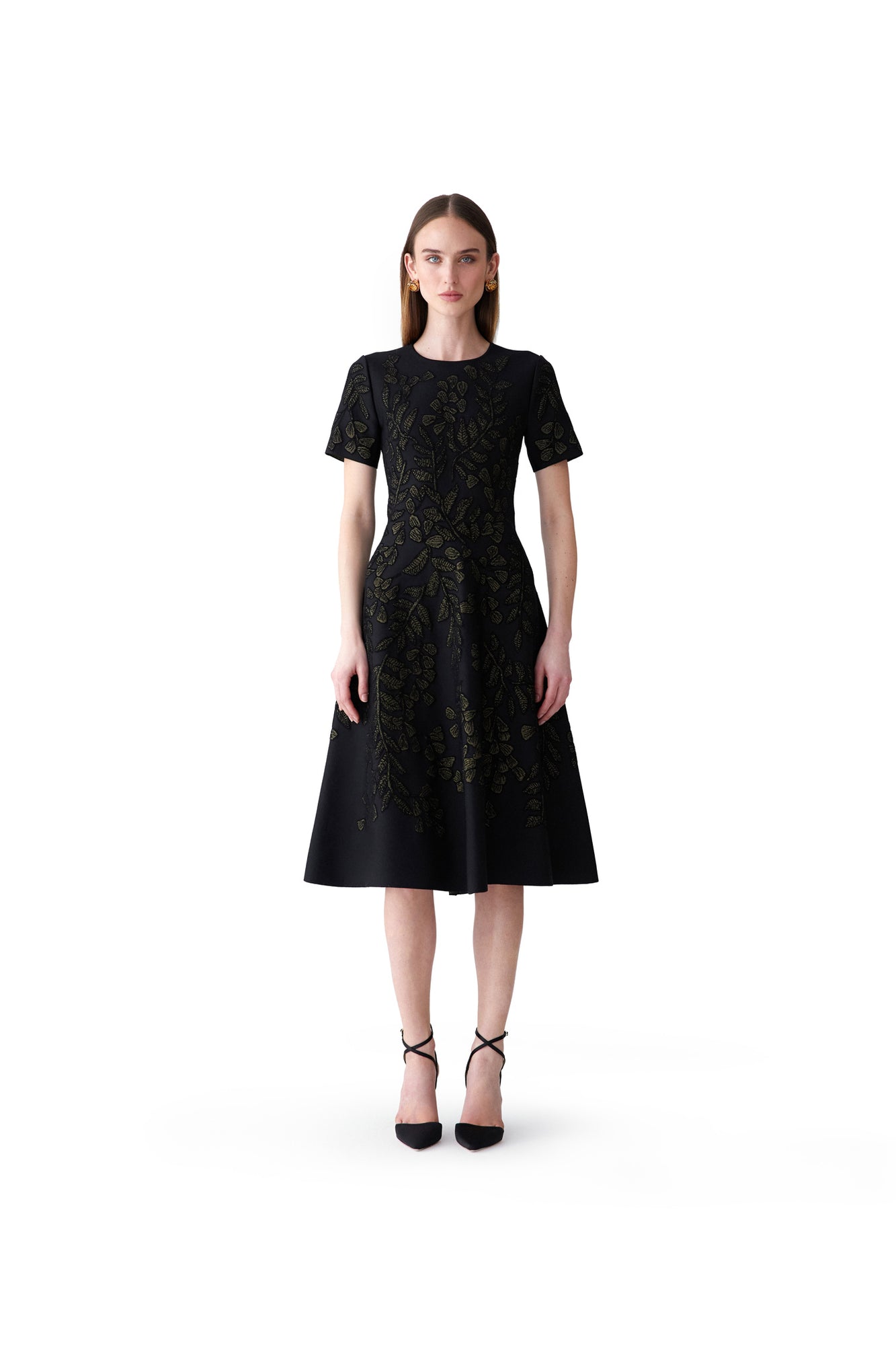 Short Sleeve Crewneck Flare Dress | Black/Gold