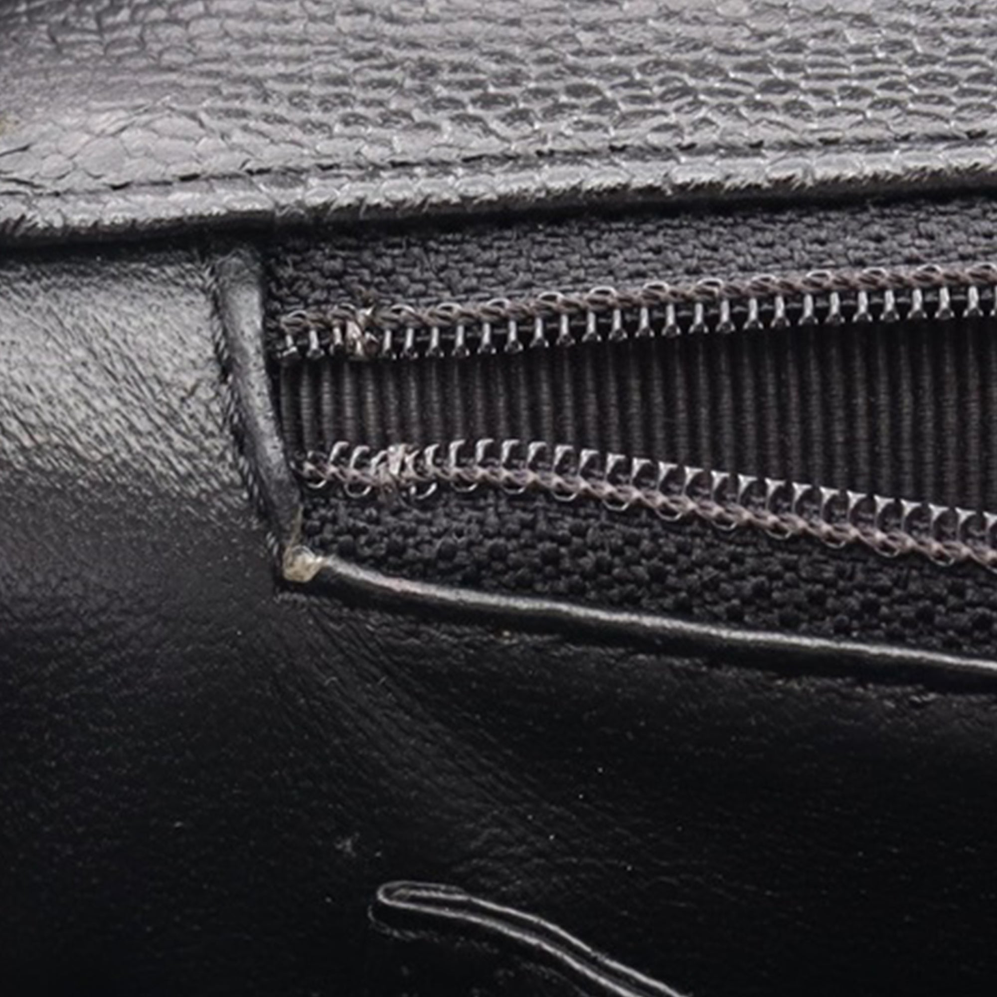 Chanel | Pre-Owned CC Quilted Caviar Kelly Top Handle Bag | Black