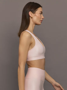 Action Bra 2.0 in Takara Shine | Lotus