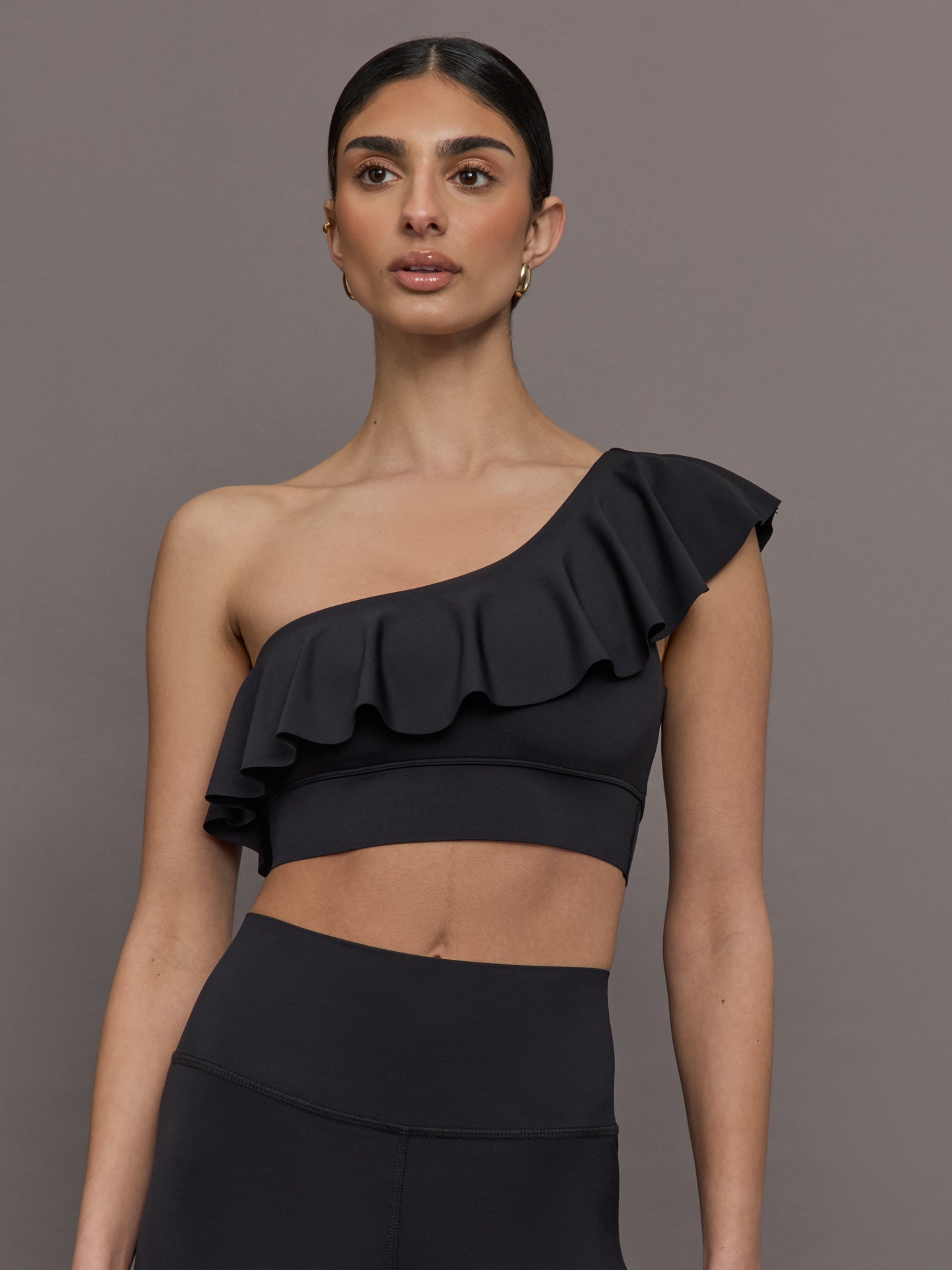 Ruffle One Shoulder Bra in Diamond Compression | Black