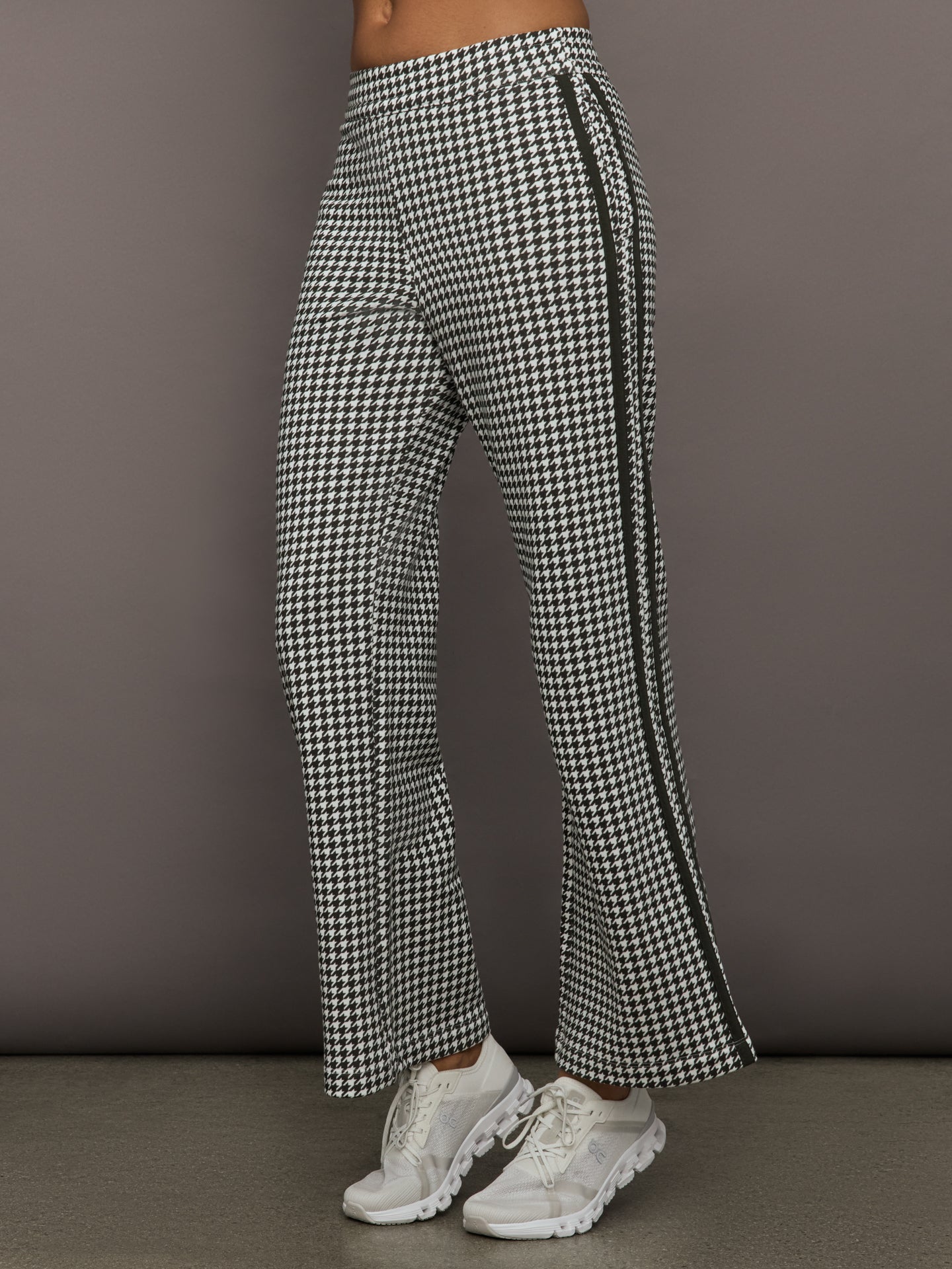 Houndstooth Track Pant | Ivory / Faded Black