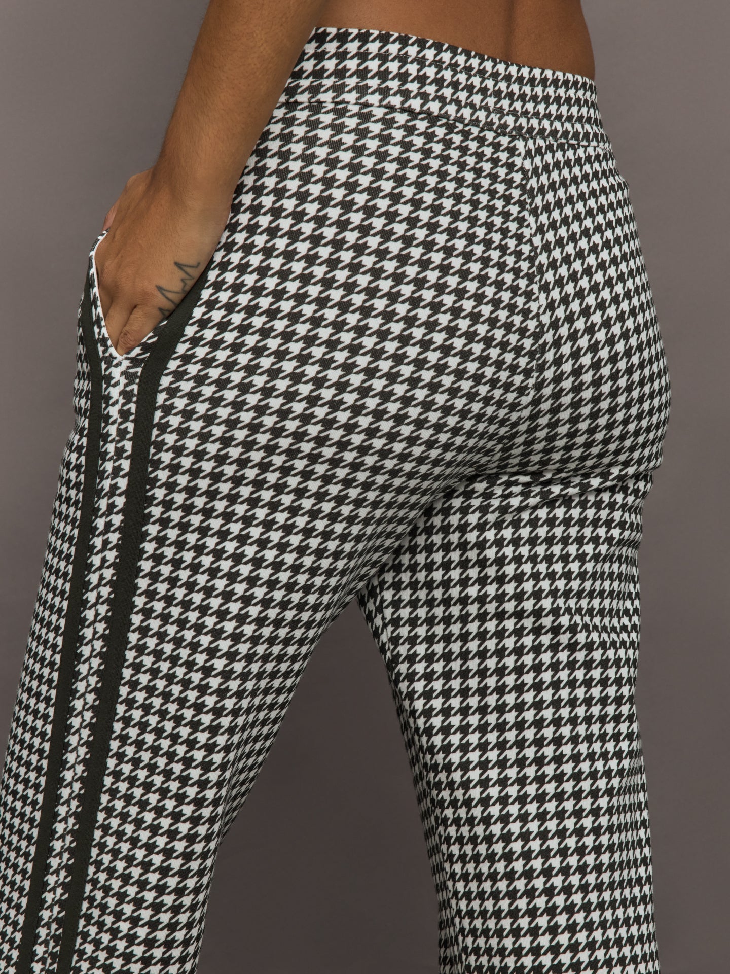 Houndstooth Track Pant | Ivory / Faded Black
