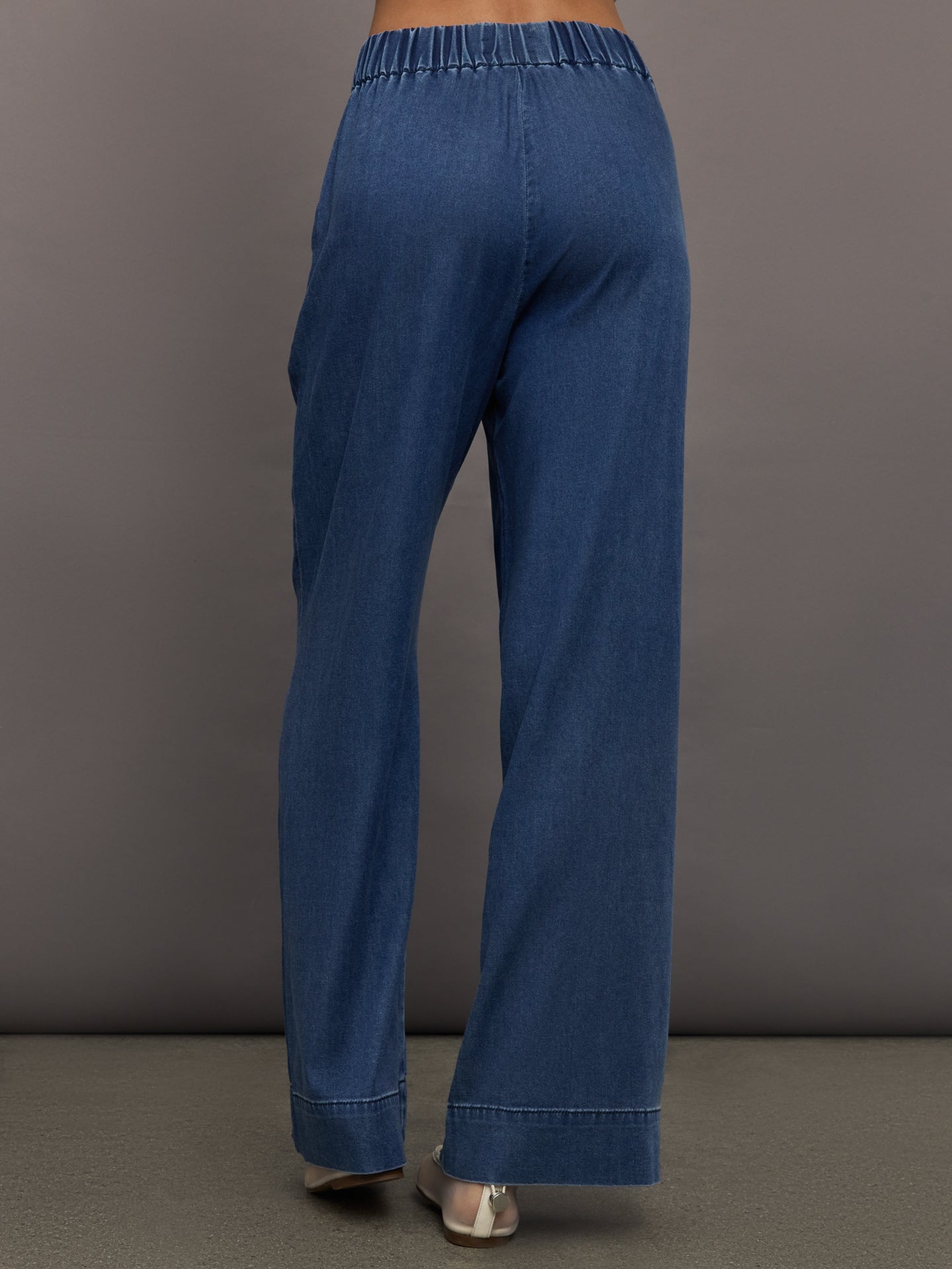 Chambray Pant | Medium Wash