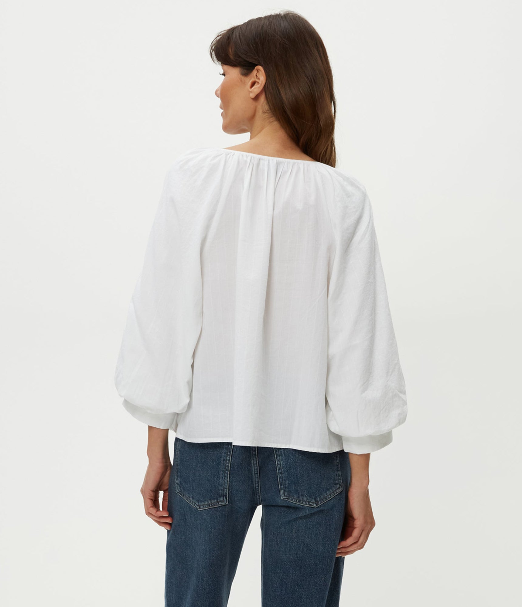 Cleo Notch Neck Top | White