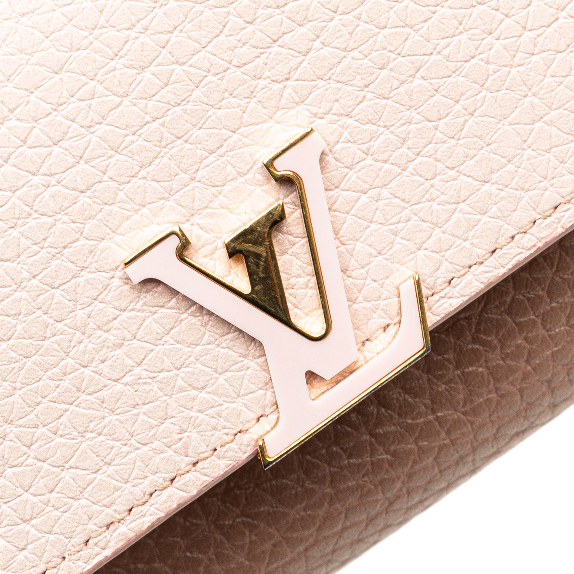 Louis Vuitton | Pre-Owned Bicolor Taurillon Capucines Compact Wallet | Pink/Light Pink