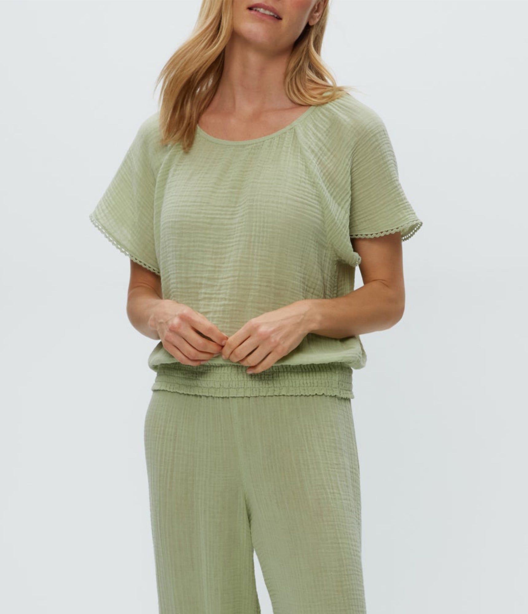 Freema Smocked Top | Seacrest