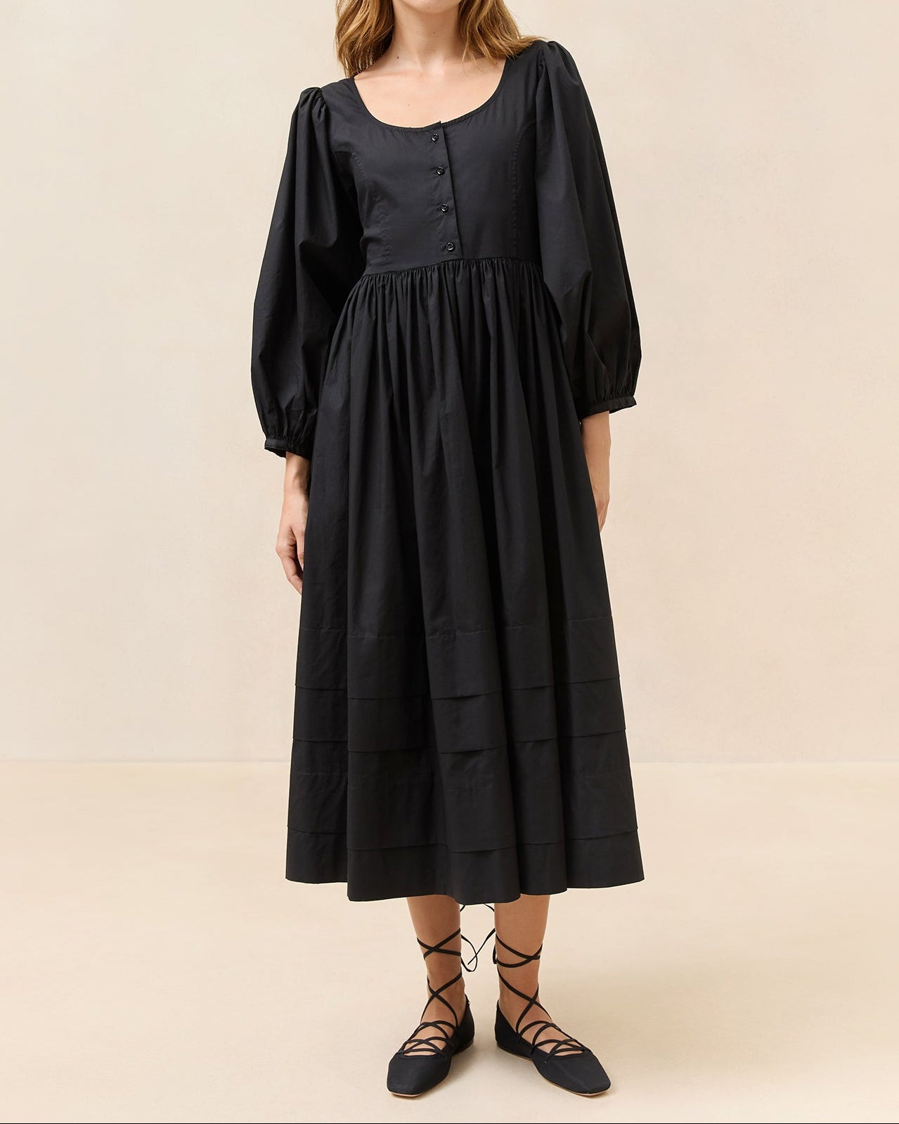 Color: Black