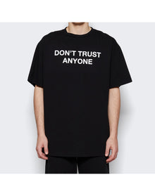 Don't Trust Anyone | Men | Tee | Black