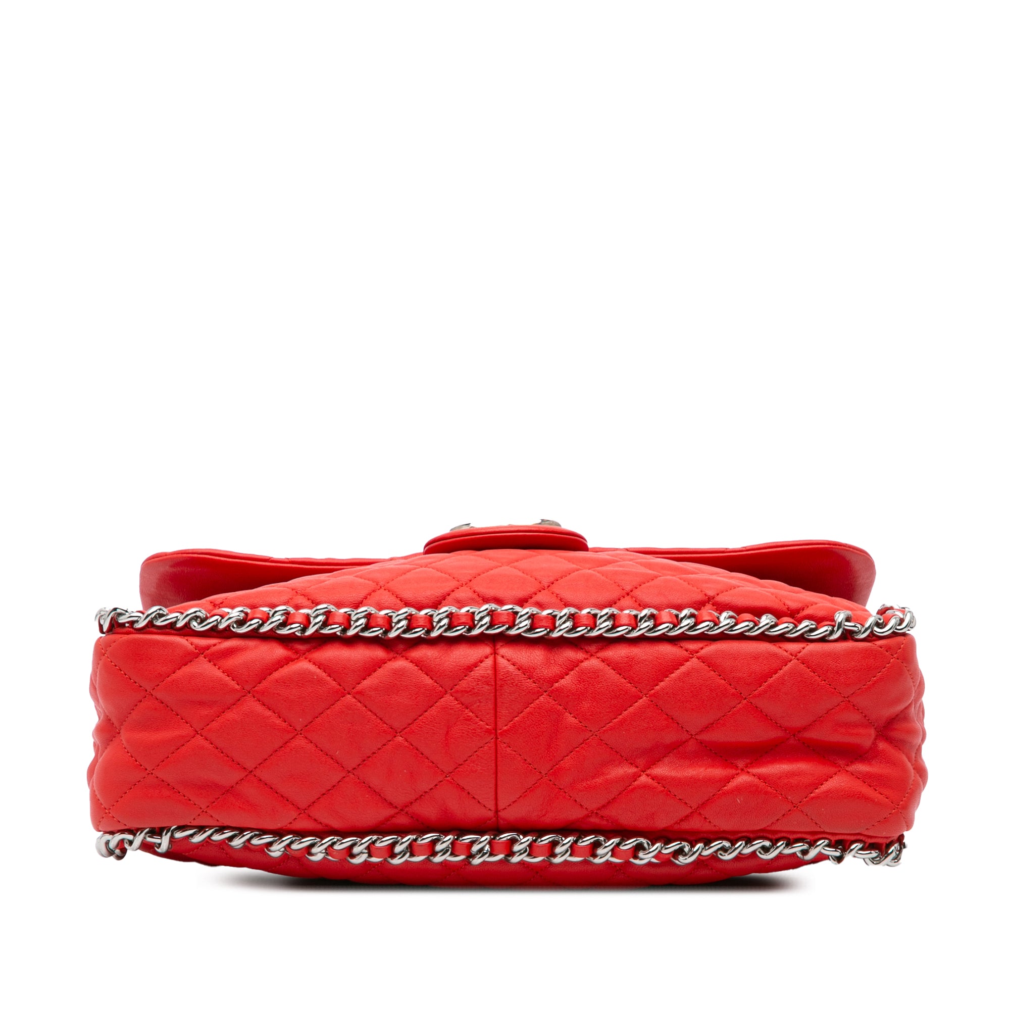 Chanel | Pre-Owned Maxi Washed Lambskin Chain Around Flap | Red