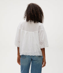 Gloria Eyelet Flutter Top | White