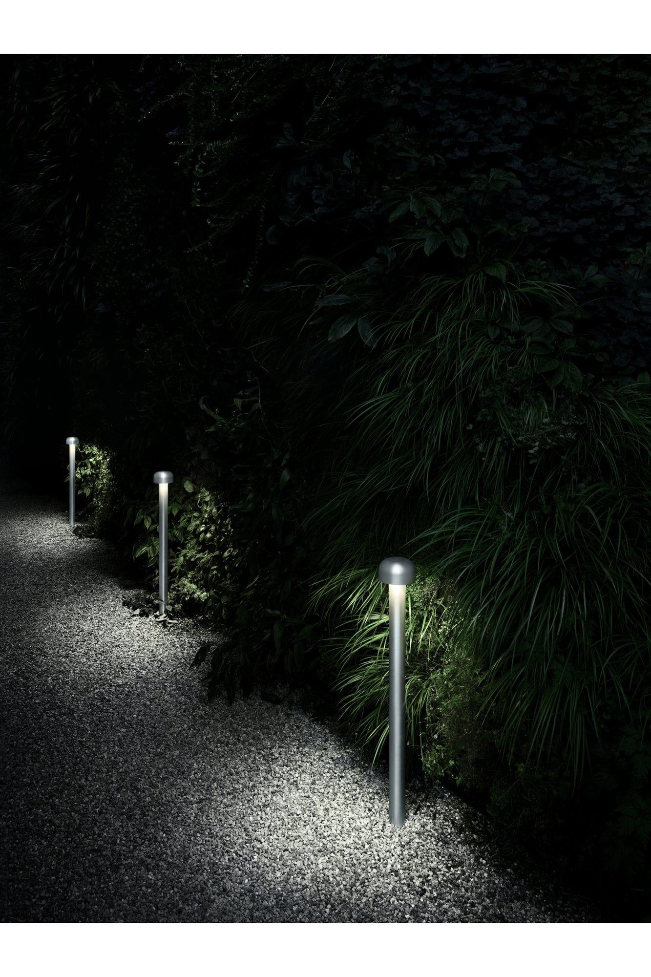 Bellhop Outdoor Bollard H33.4" 2700K | Stainless Steel