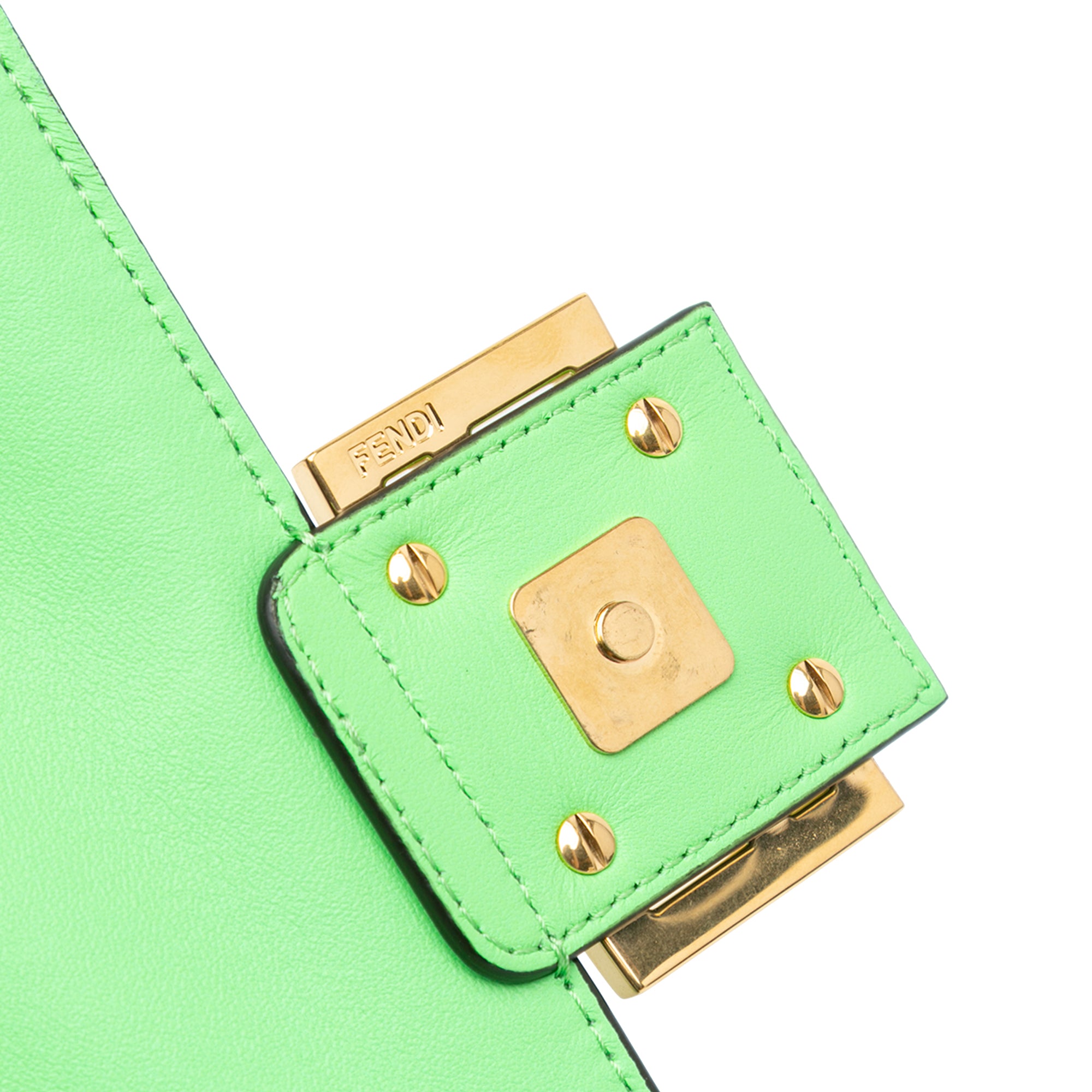 Fendi | Pre-Owned Zucca Embossed Leather Chain Midi Baguette - IV | Green/Light Green