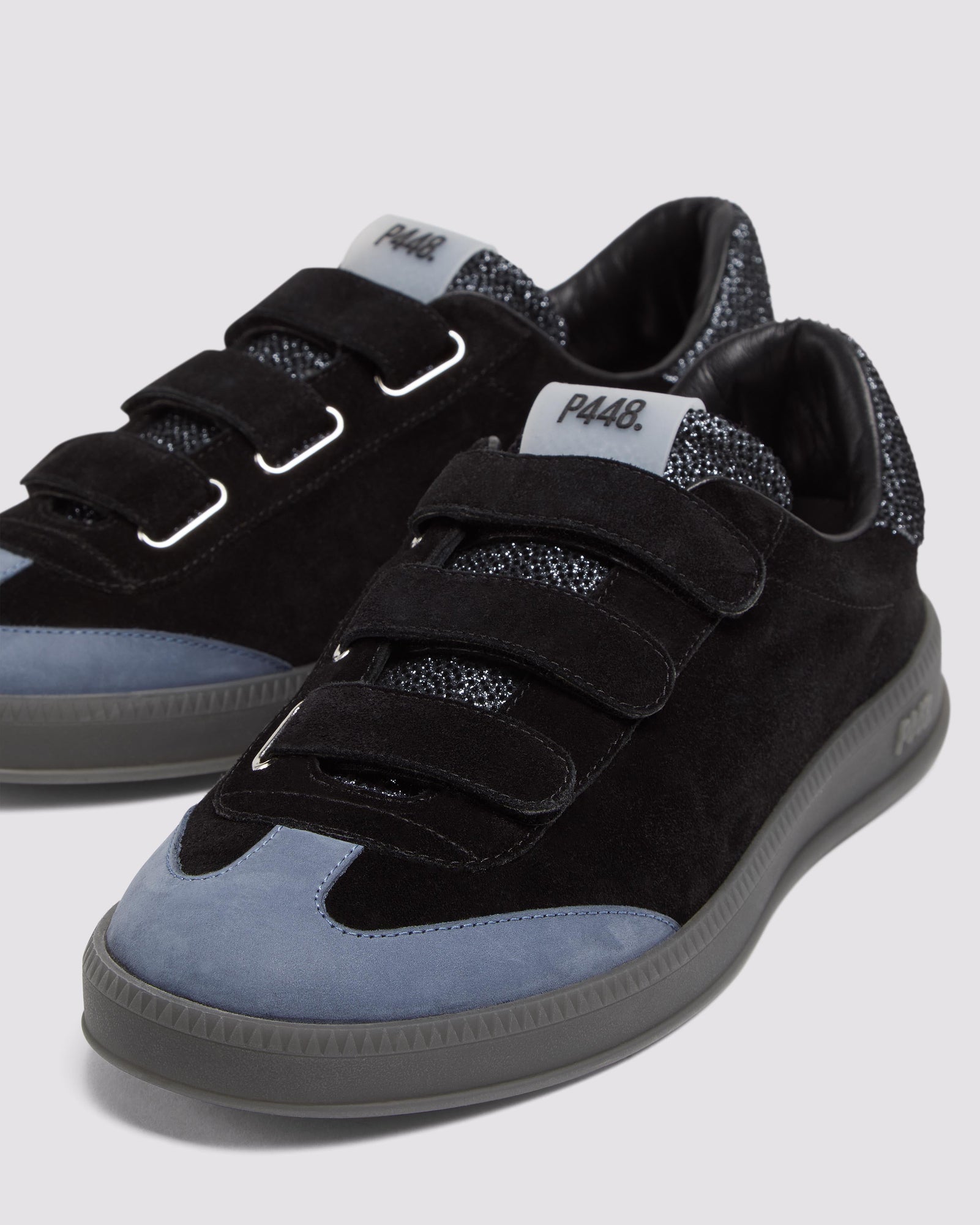 Women | Capri Sneaker | Phantom