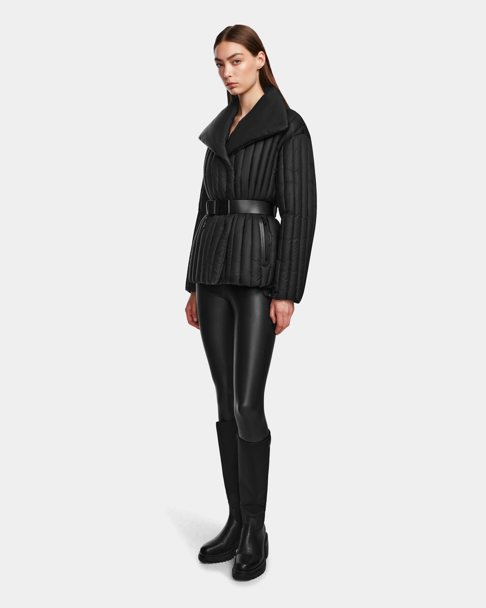 Women | INES T Down Puffer | Black