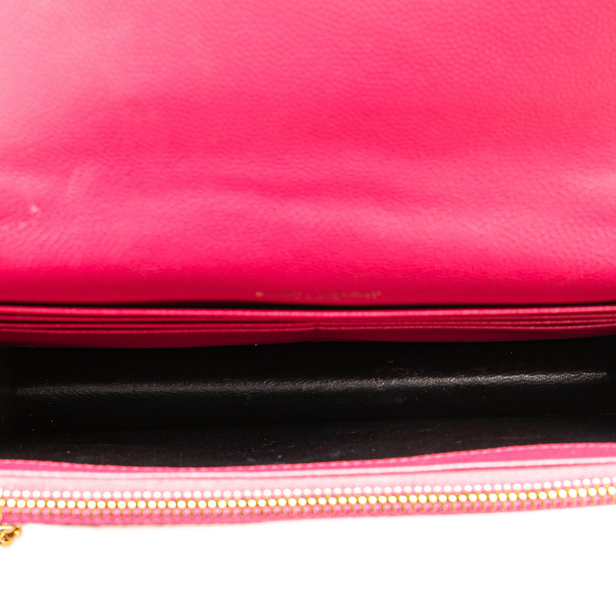 Saint Laurent | Pre-Owned Grain De Poudre Cassandre Envelope Chain Wallet | Pink/Hot Pink