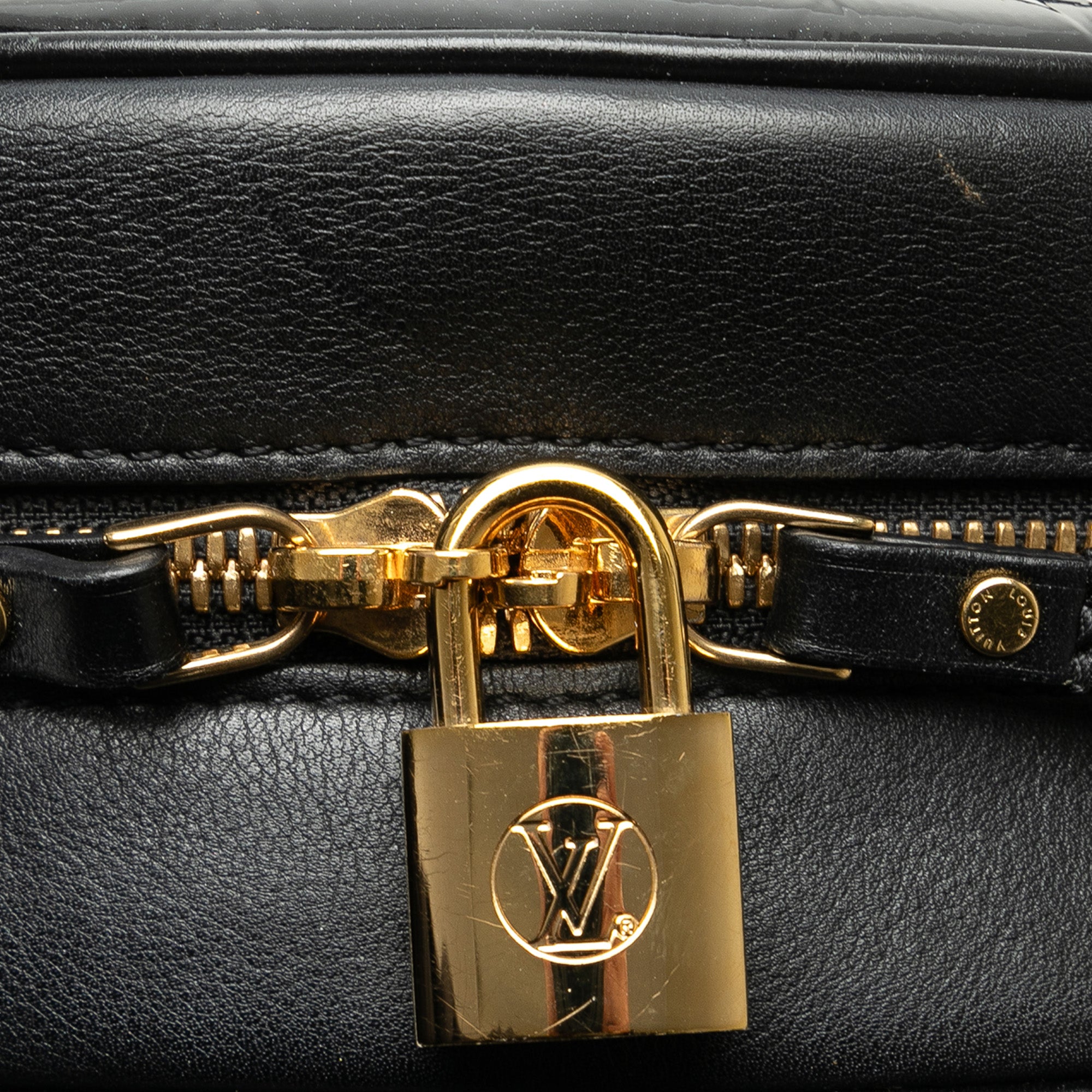 Louis Vuitton | Pre-Owned Monogram Vernis Boite Chapeau Souple MM | Black