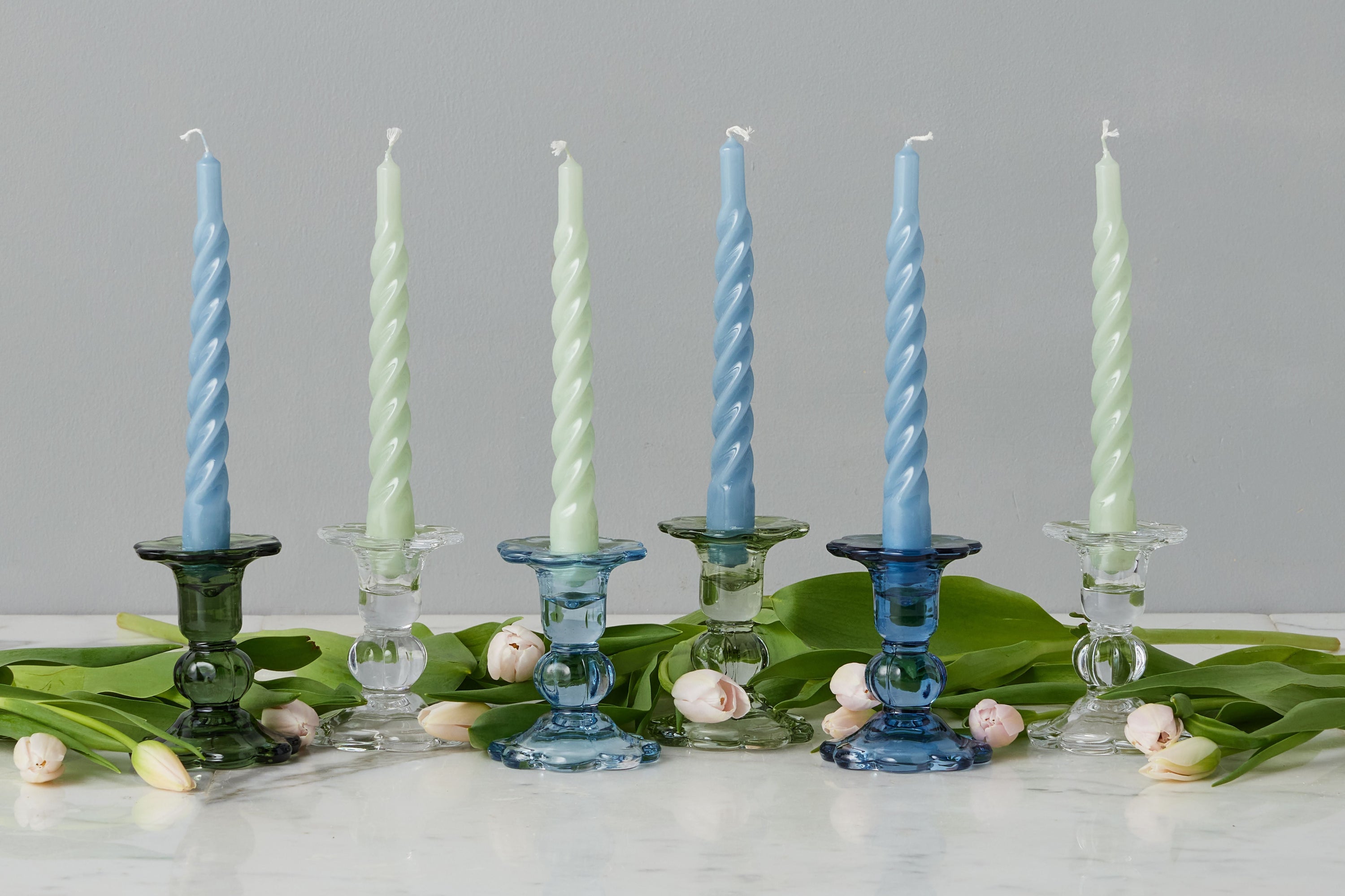 GEY519UB6 etuhome Glass Scalloped Candlesticks Blue Set of Three