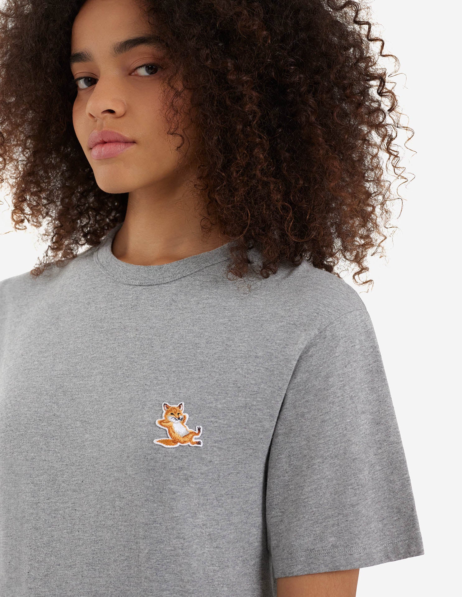 Unisex | Chillax Fox Patch Short-Sleeve Classic Short Tee-Shirt | Grey Melange