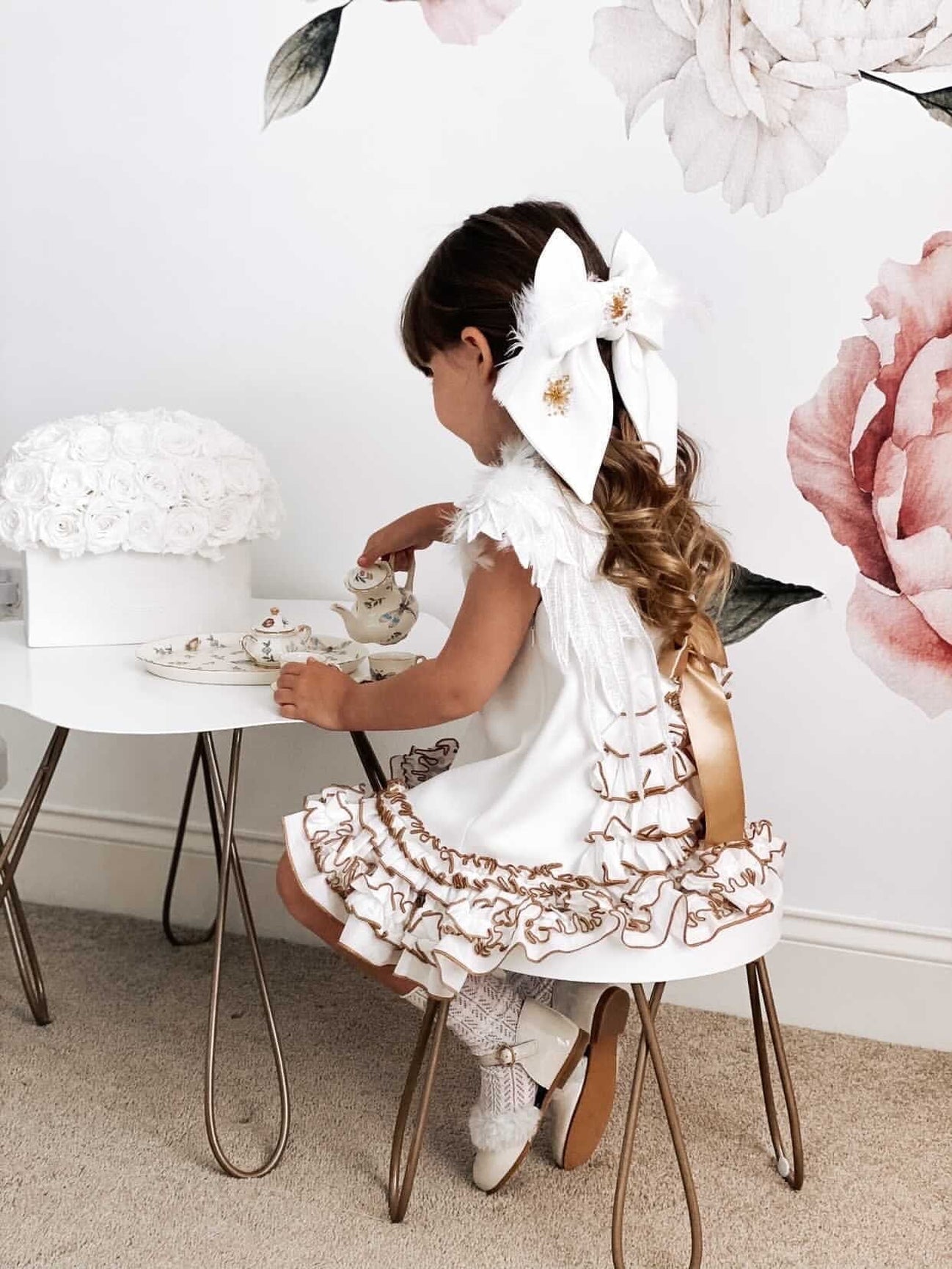 Girl | Angelina Feather Wings Dress | White x Gold