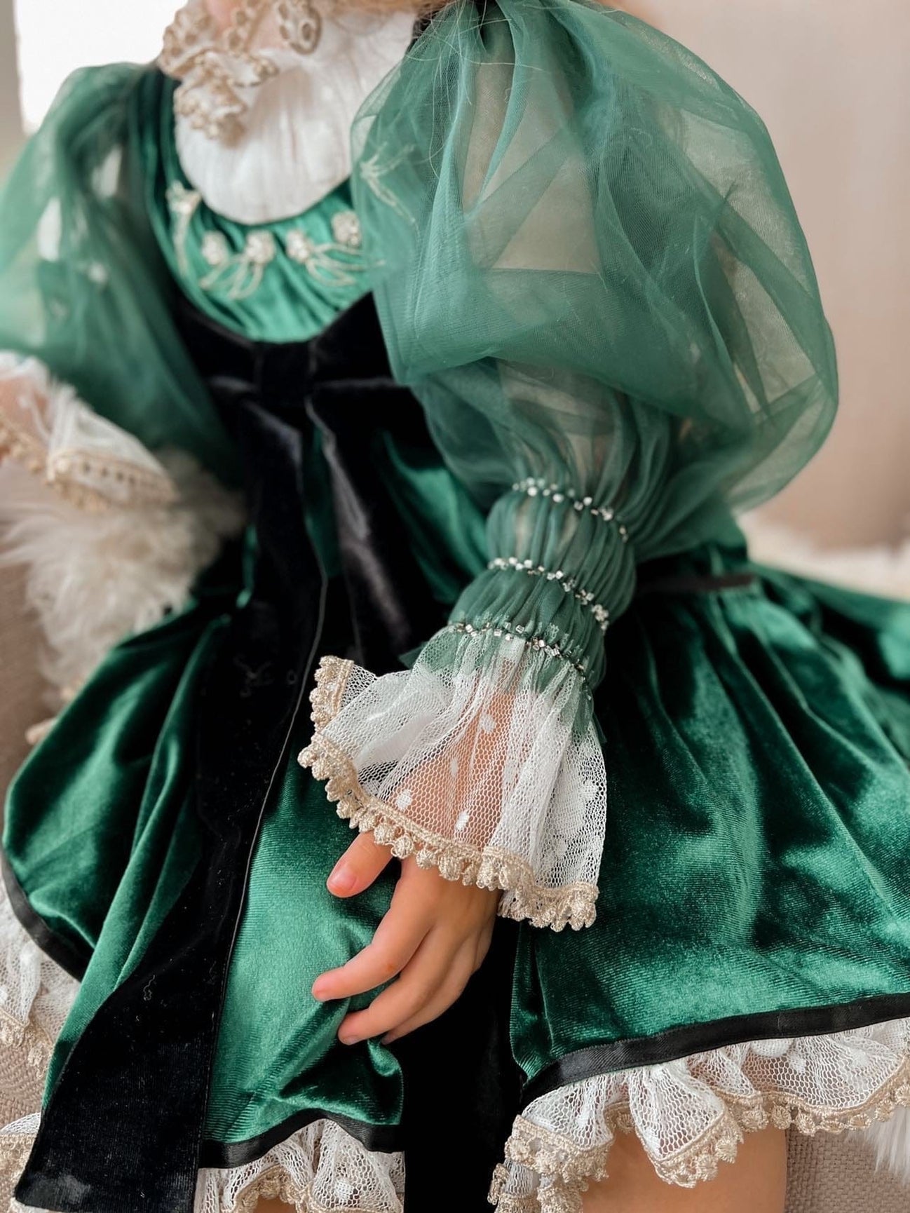 Girl | Aurora Royal Velour Dress | Green