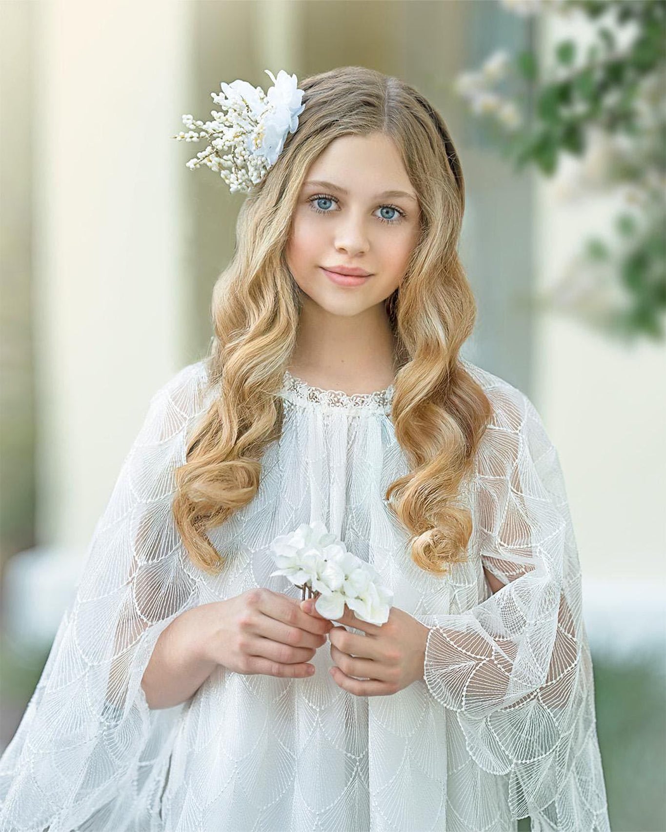 Girl | Faith Scallop Dress | White