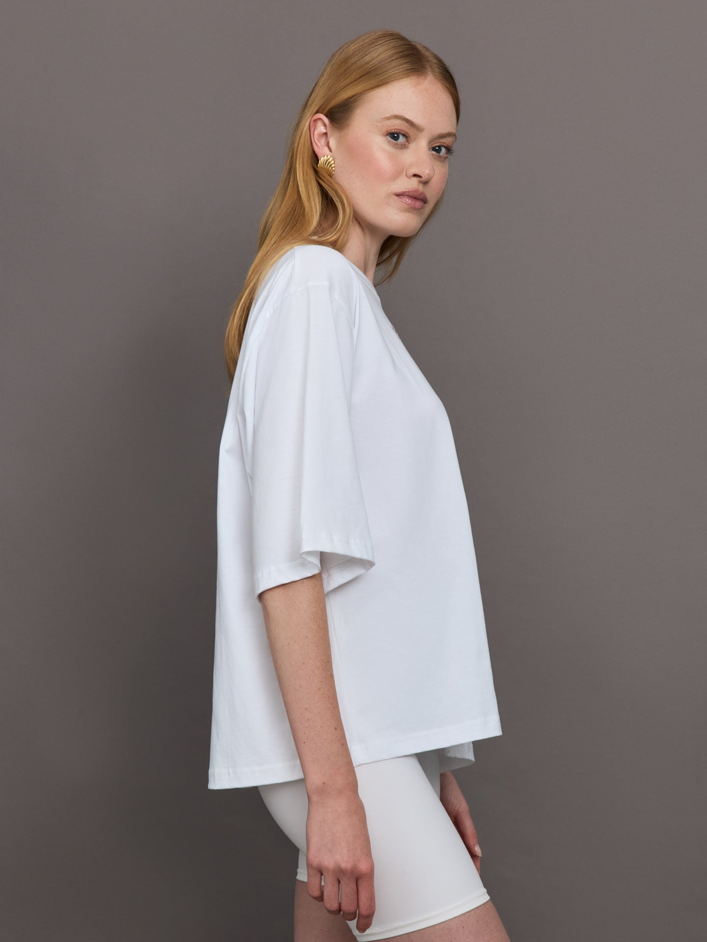 Herskind T-Shirt | White/Red Logo