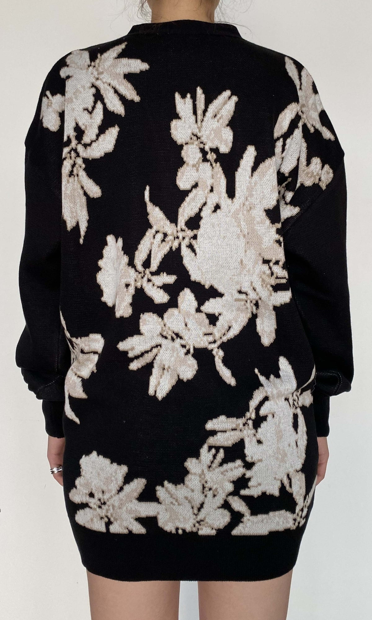 Hemant And Nandita | Niru Jacquard Cotton Short Cardigan | Black Multi