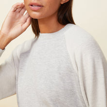 Reversed Supersoft Fleece Raglan | Women | Dark Heather