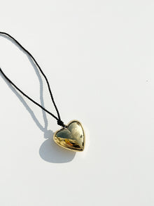 Puffy Heart Necklace | Gold x Black