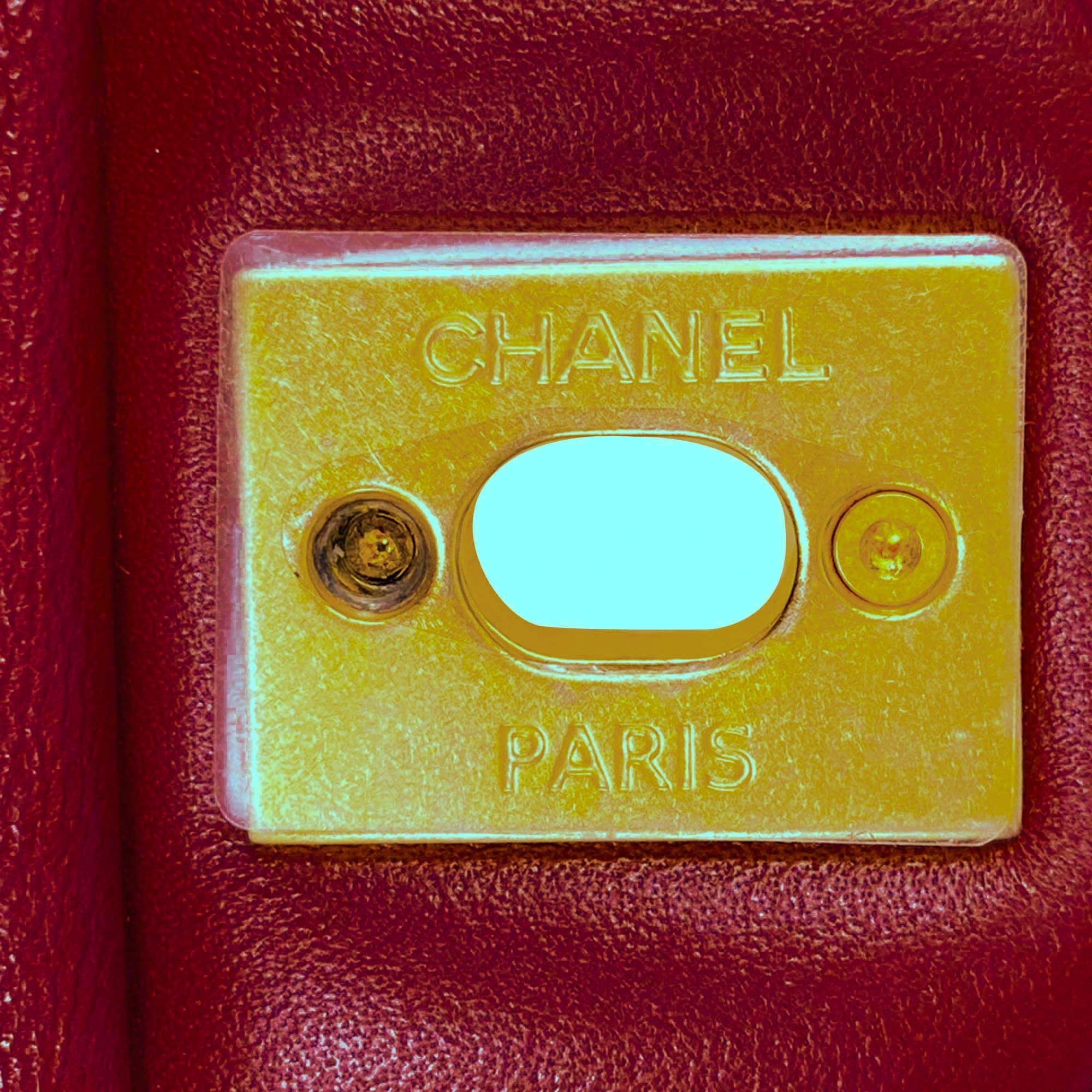 Chanel | Pre-Owned Mini Square Lambskin Coco Heart Chain Flap | Red