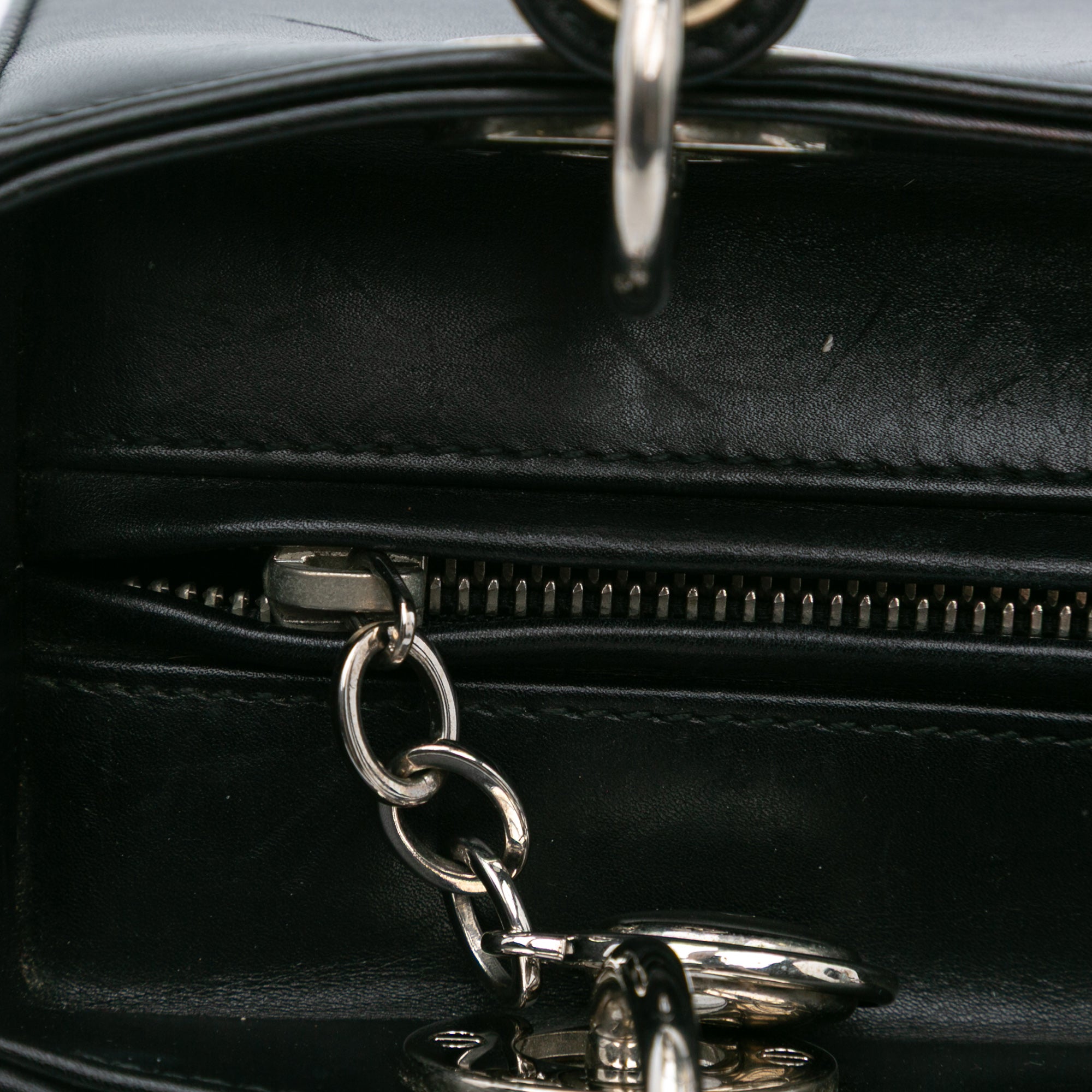 Dior | Pre-Owned Medium Calfskin Patch Embellished Lady | Black