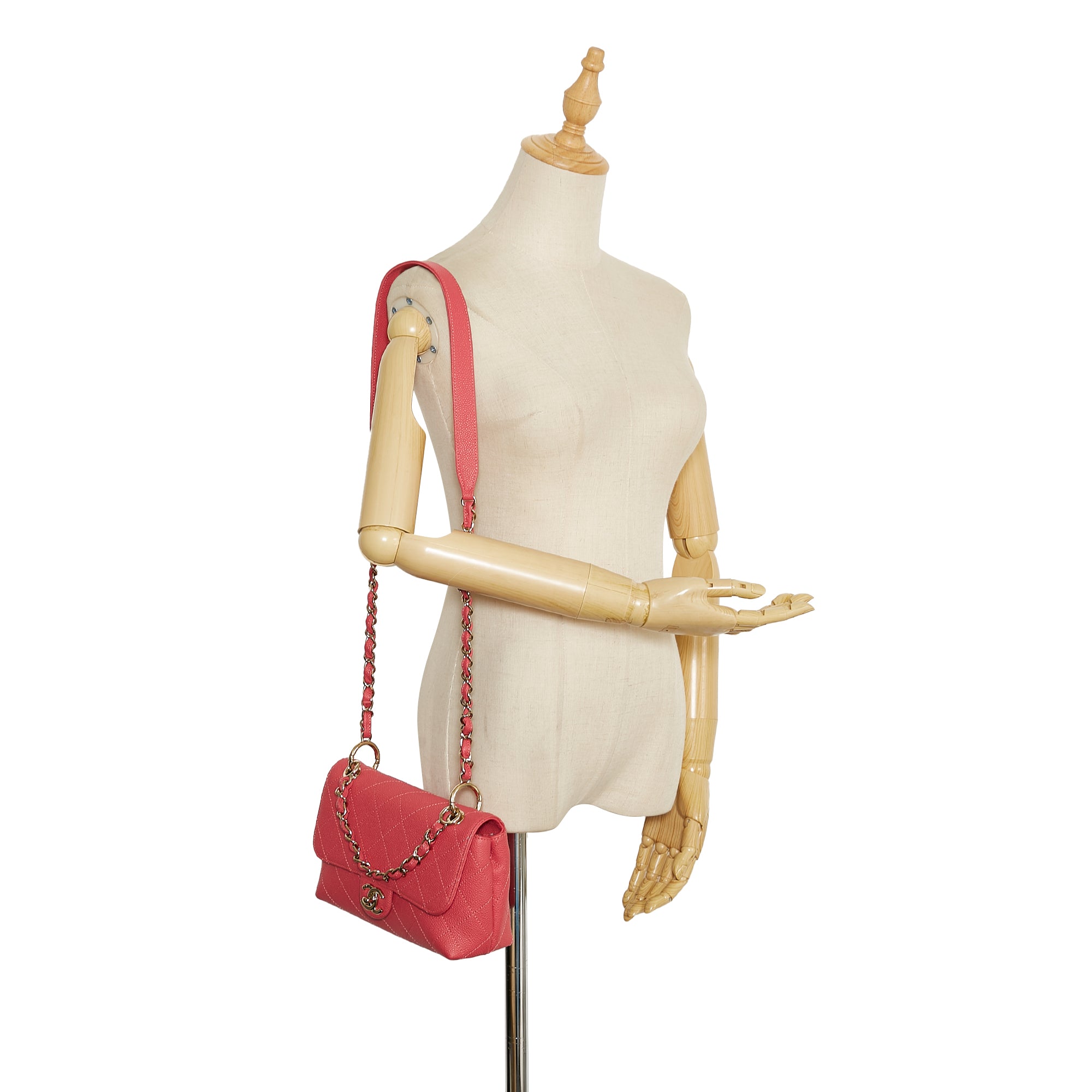 Chanel | Pre-Owned Caviar City Walk | Pink