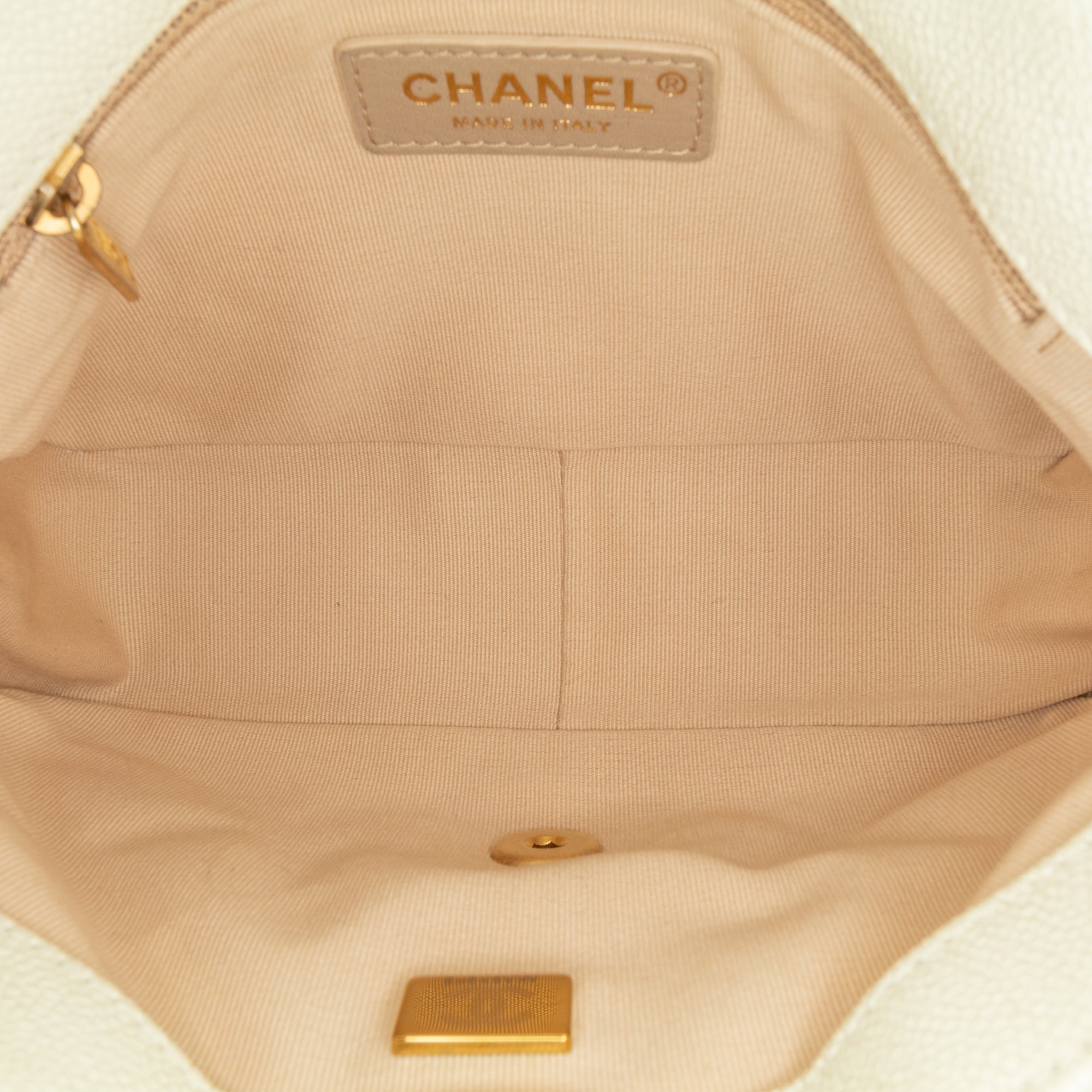 Chanel | Pre-Owned Small Quilted Caviar Chain Melody Flap - II | White/Ivory