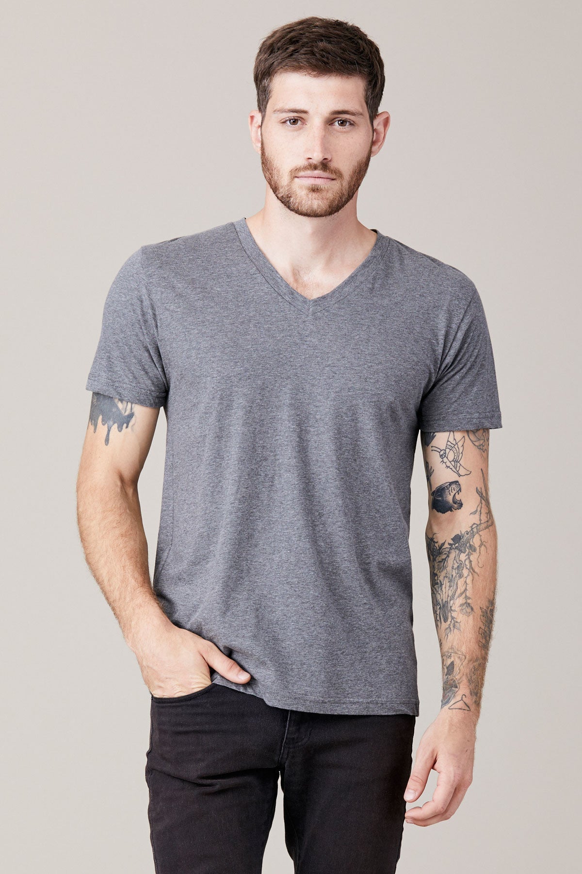 Men | Short Sleeve V Neck | Heather Grey