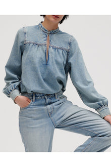 Light Denim Gathered Loose Blouse | Tint Wash