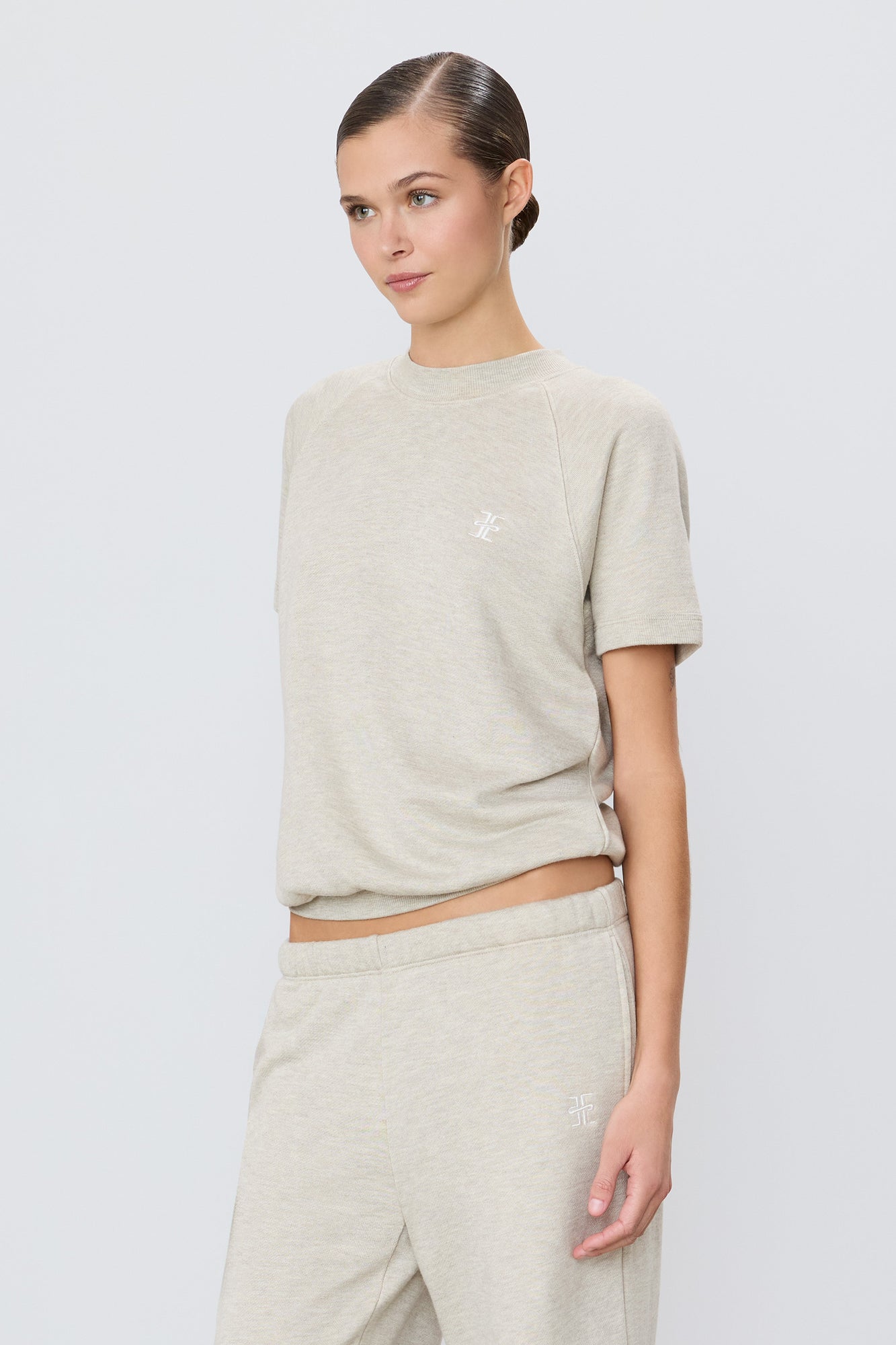 SHORT SLEEVE RAGLAN SWEATSHIRT - ETERNE