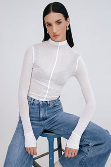 #Off White