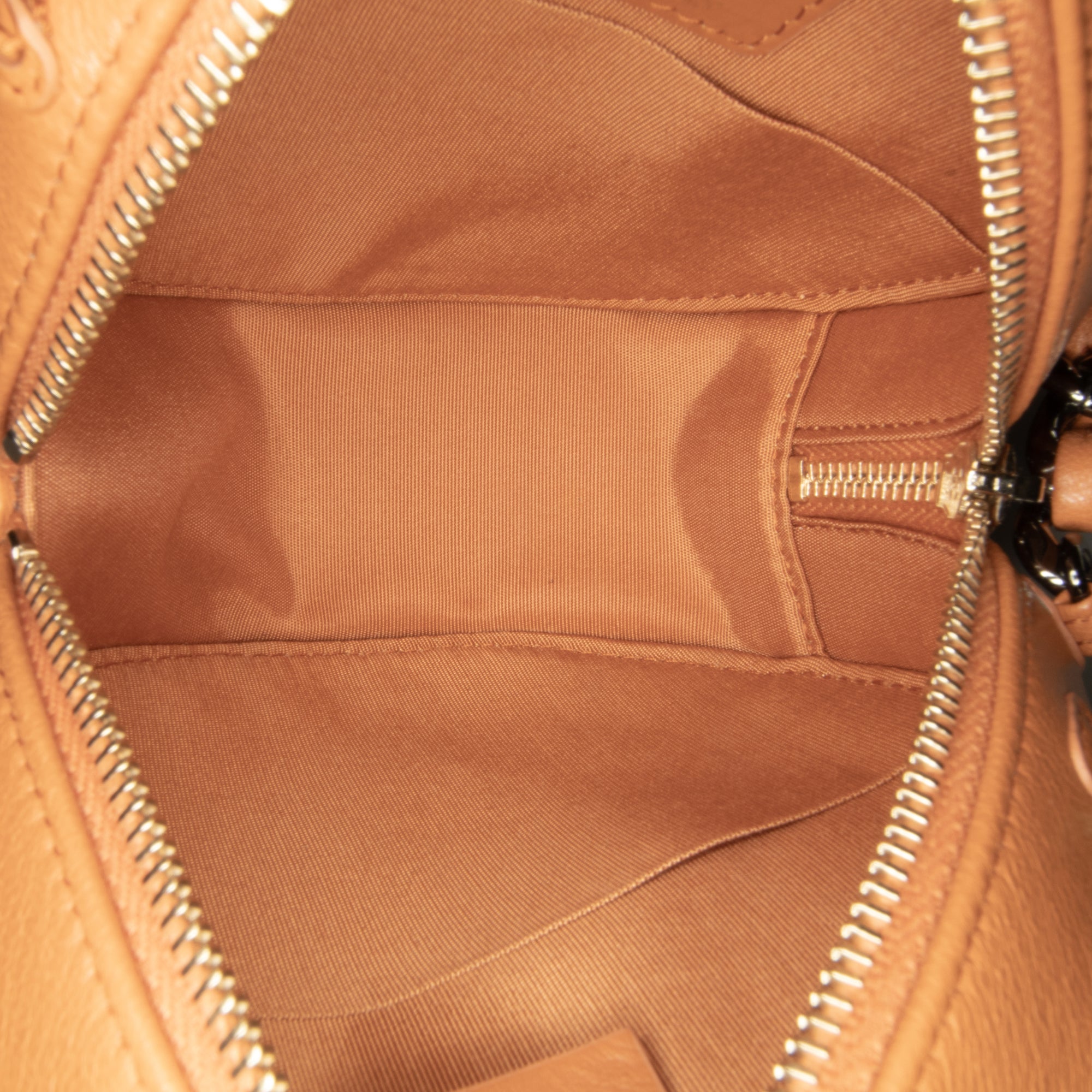 Chanel | Pre-Owned Lambskin 19 Round Clutch with Chain | Brown