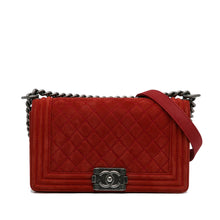 Chanel | Pre-Owned Old Medium Quilted Caviar Boy Flap - II | Red