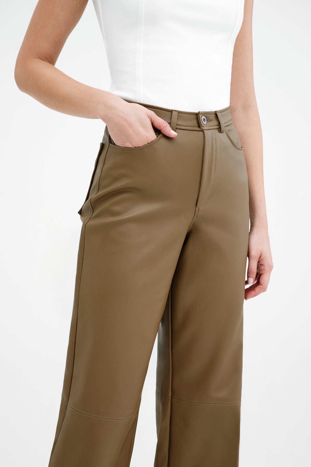 Julien Pants | Latte