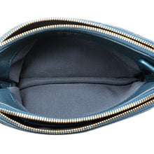 Chanel | Pre-Owned Quilted Caviar Clutch with Chain | Blue/Navy