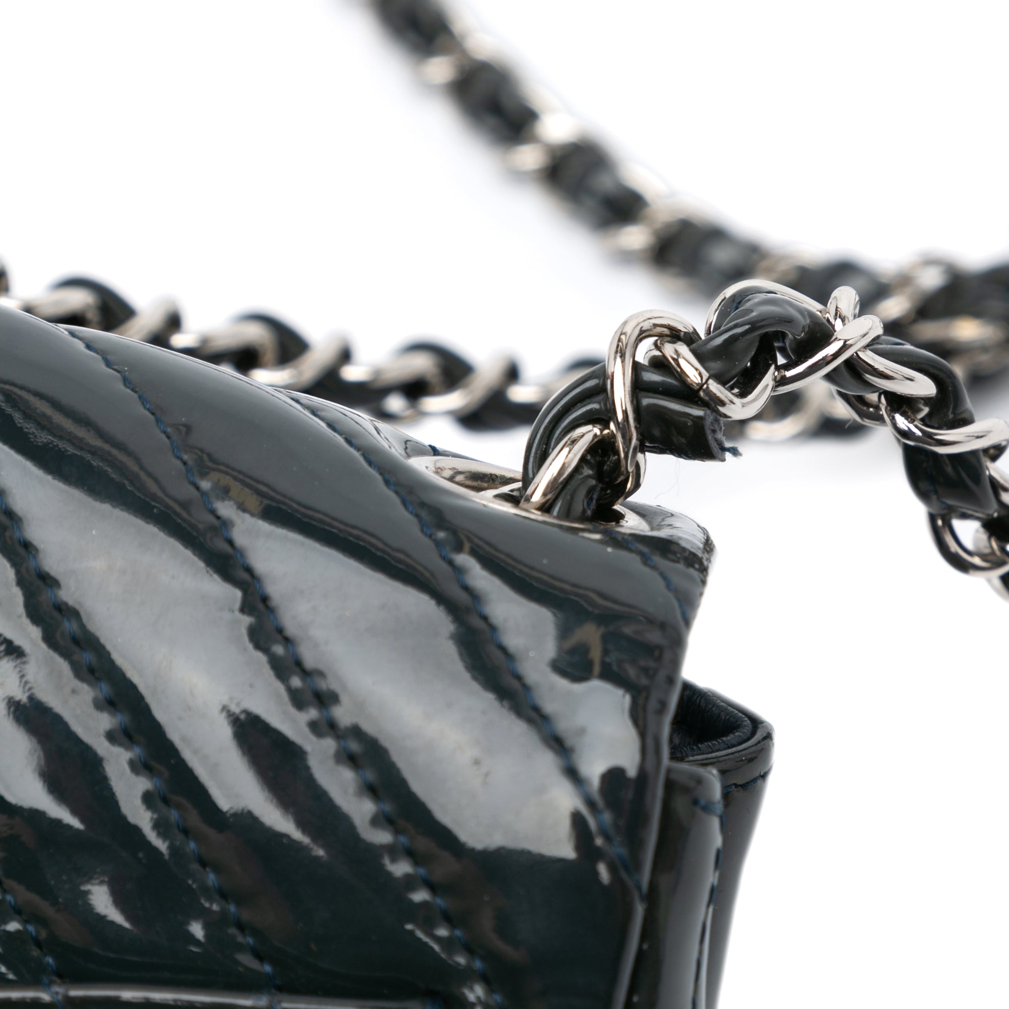 Chanel | Pre-Owned Mini Square Classic Chevron Patent Single Flap | Blue/Navy