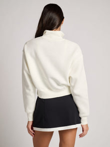 Women | Nike | 1/2-Zip Cropped Sweatshirt | White/Black