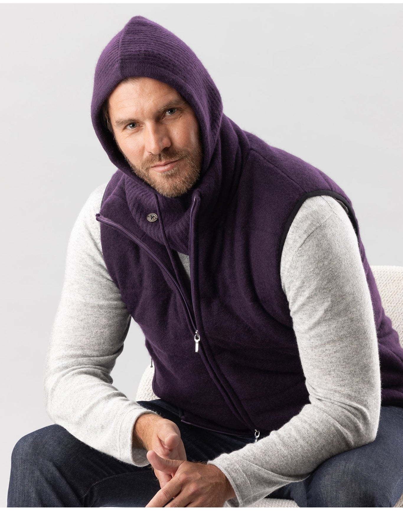 Nomad1942 | Unisex | Roosevelt Hood | Currant