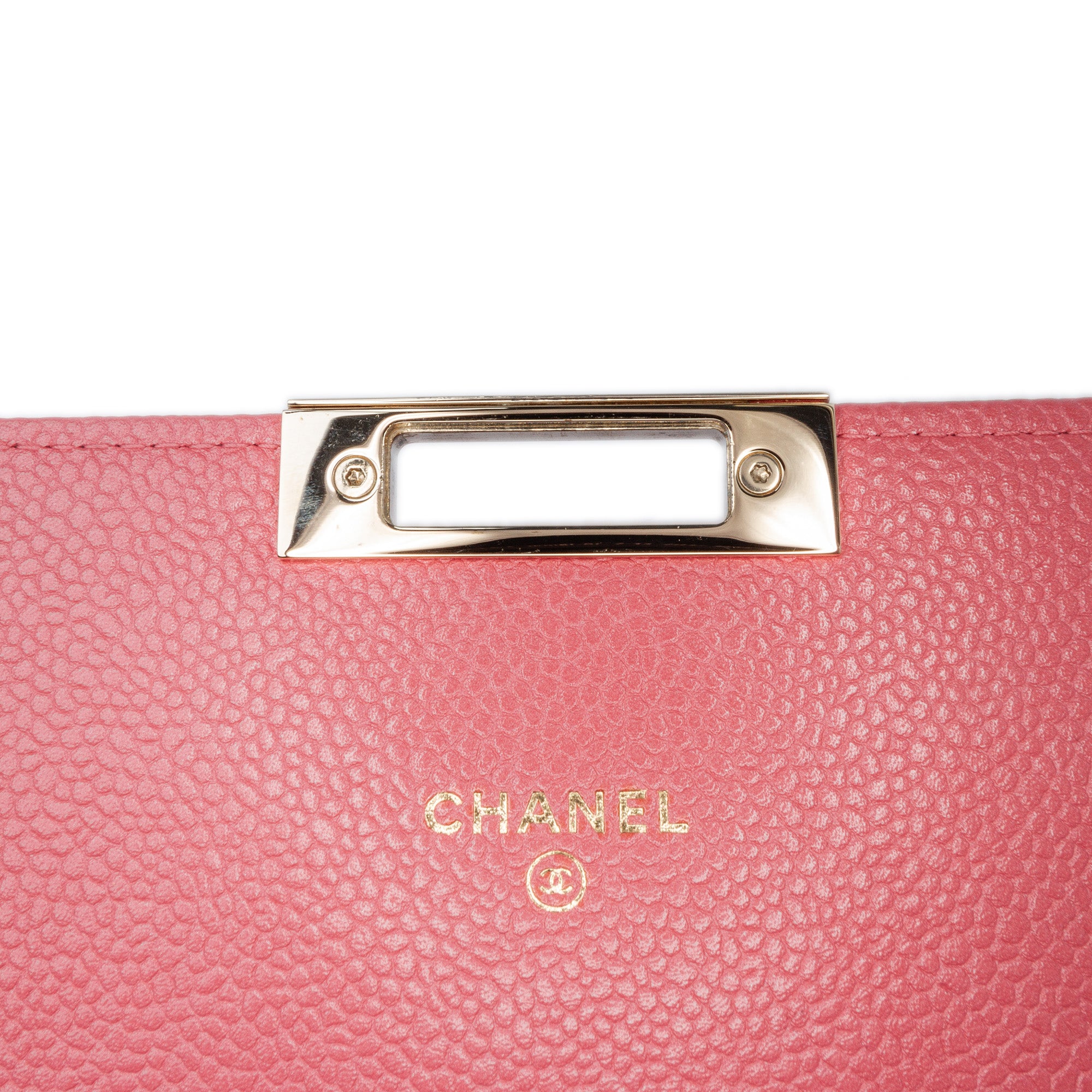 Chanel | Pre-Owned Quilted Caviar Golden Class Wallet On Chain | Pink