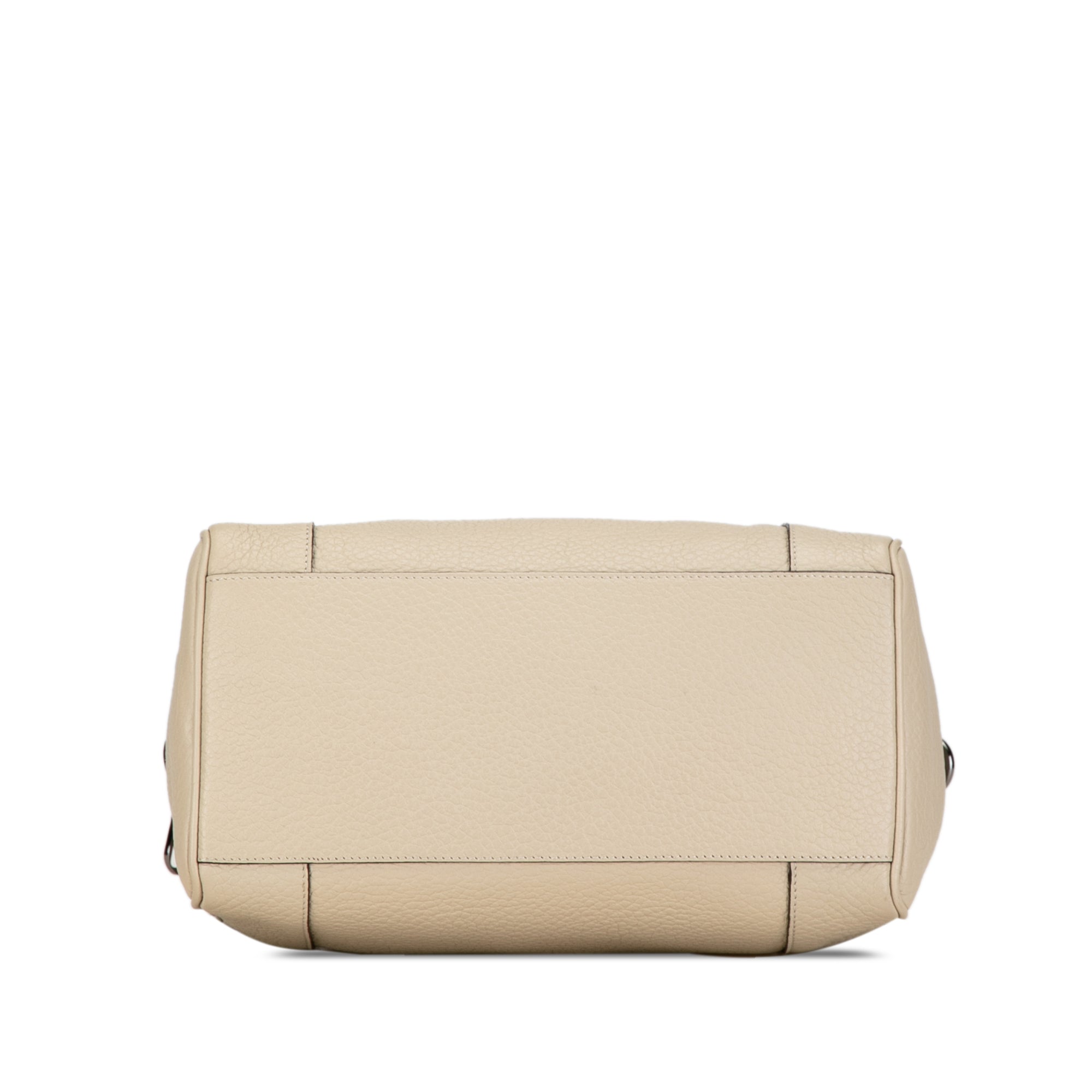 Loewe | Pre-Owned Leather Fusta 25 | White/Ivory