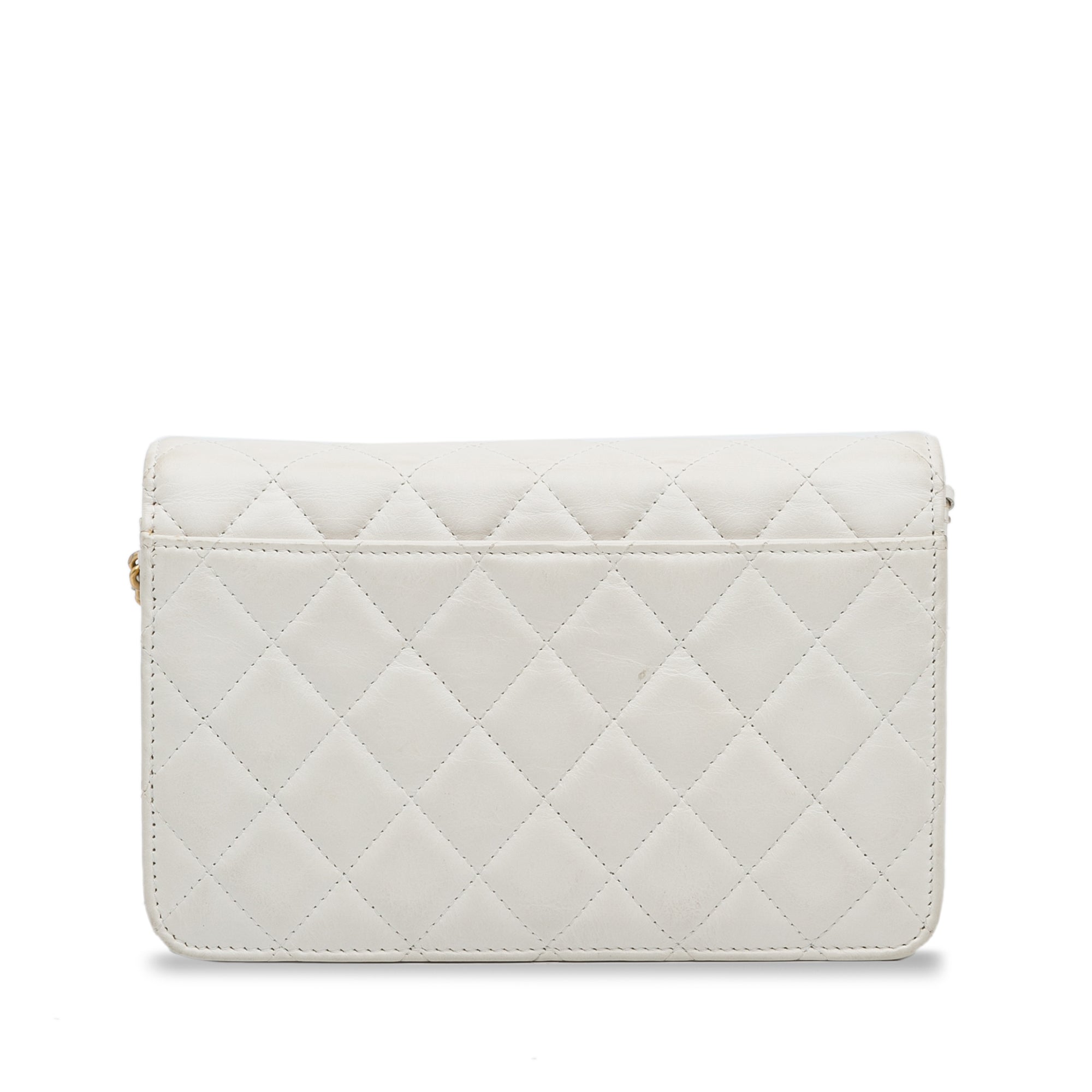 Chanel | Pre-Owned Enchained Wallet on Chain | White