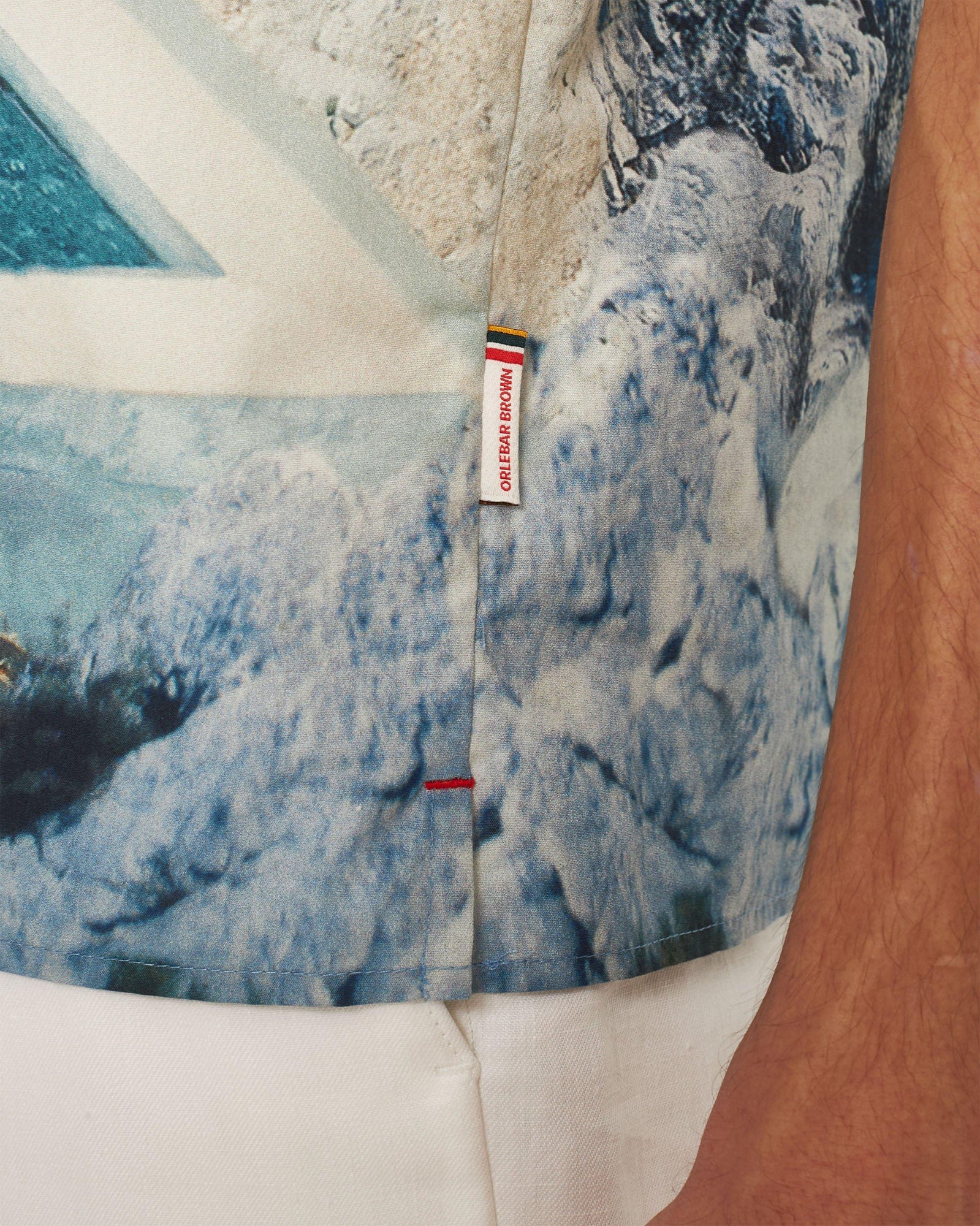 Hibbert Roc Pool Photographic Print Classic Fit Capri Collar Cotton Shirt | Roc Pool Ii