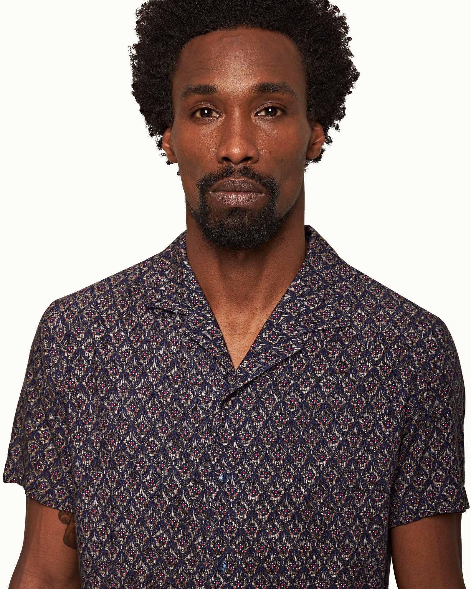 Hibbert Midnight Navy Sunny Deco Capri Collar Short-Sleeve Shirt | Midnight Navy