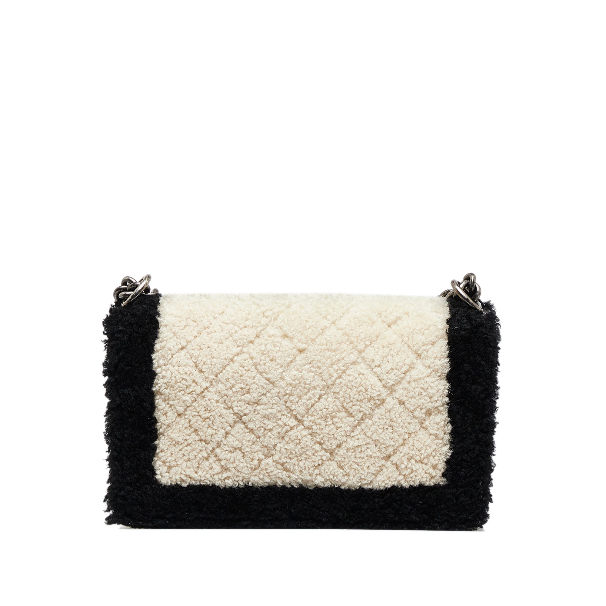 Chanel | Pre-Owned Old Medium Bicolor Shearling Boy Flap | White/Ivory